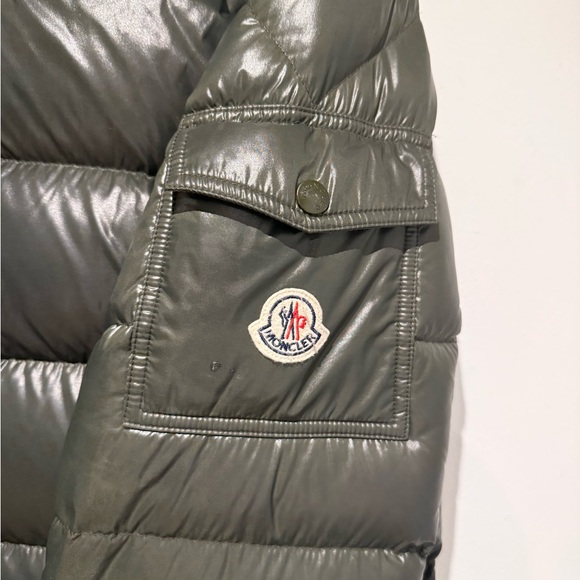 Moncler Maya Down Jacket Size 2 ( Medium) Men’s - Picture 3 of 10